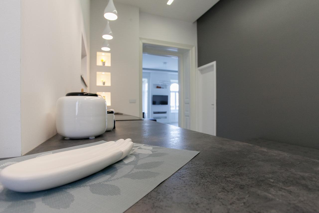Grand Loft Design Apartamento Budapeste Exterior foto